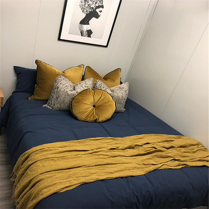 2 Bedroom Prefabricated Building Wooden Bungalow Prefab Home