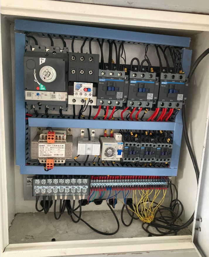 Ленточная пила по дереву горизонтальная MJ3928X300