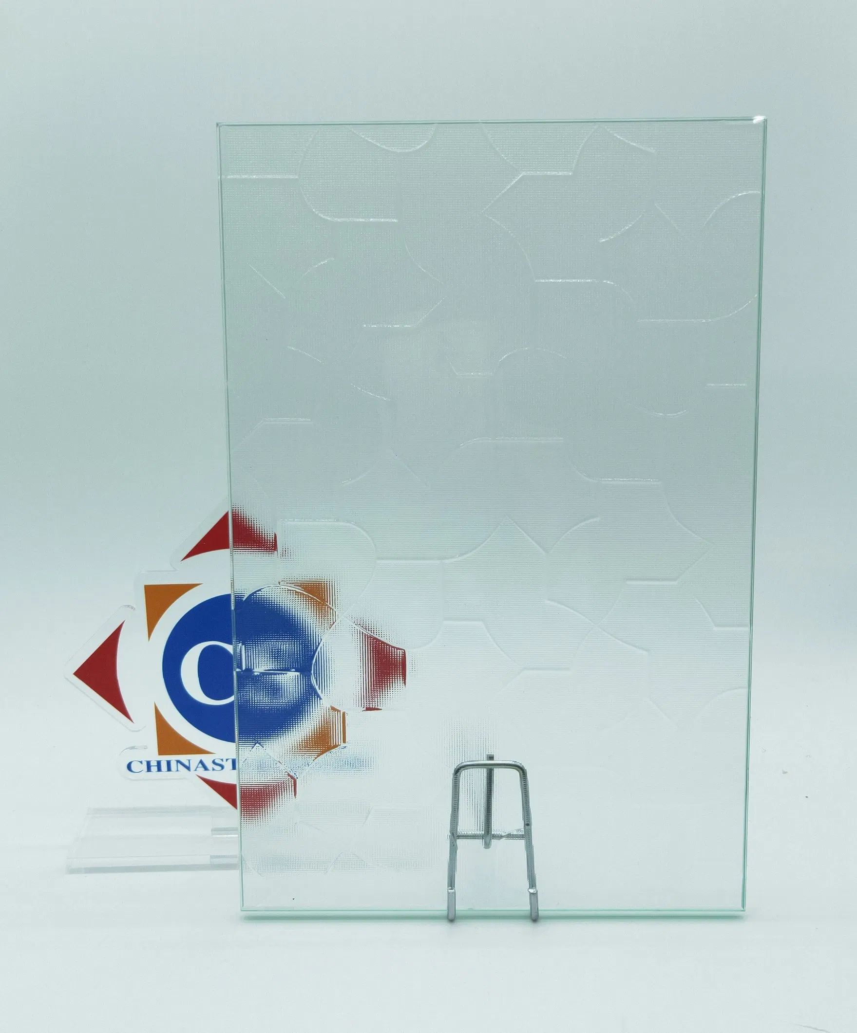 Стекло для окон и дверей: прозрачное, тонированное, узорчатое