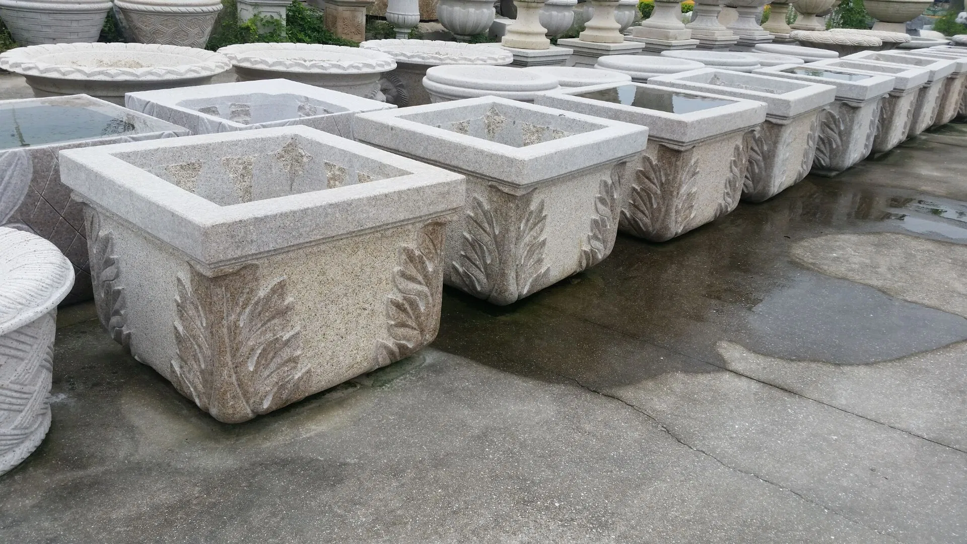 Antique Natural Stone Garden Decoration Carved Stone Granite Flower Pot