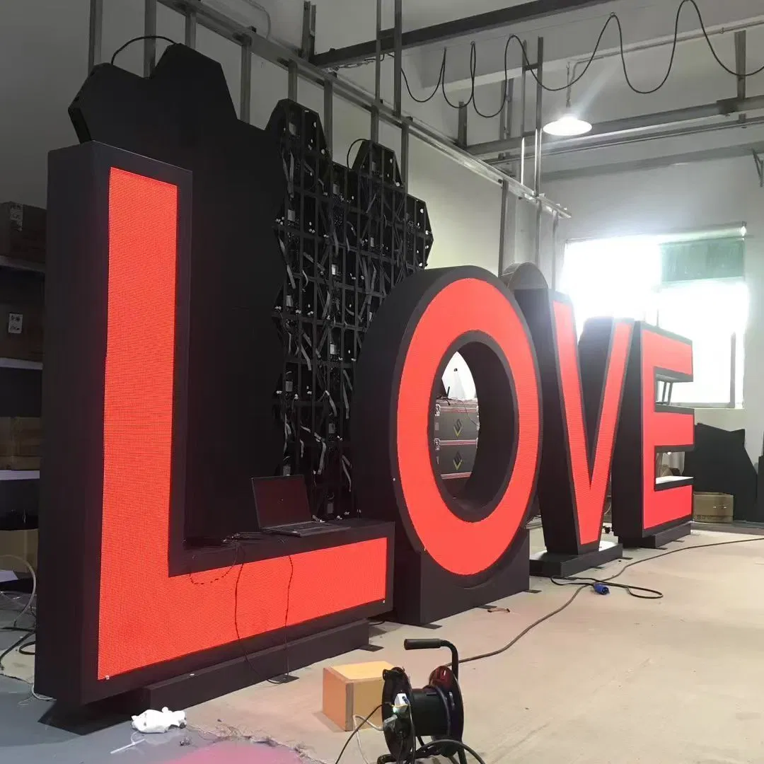 Sexi Shape Customizable LED Billboard IP65 Commercial Advertising Video Poster