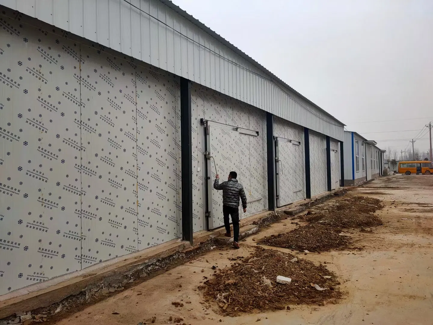 200m2 Carbon Structural Kxd Poultry Farm Chicken House Steel Structures Buildings