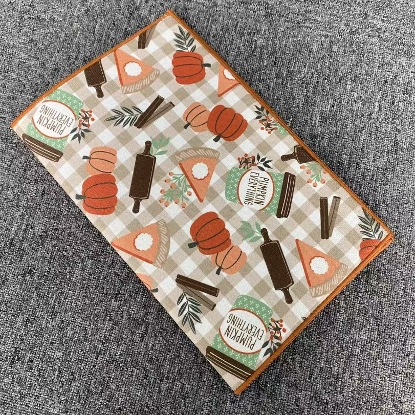 Customizable Table Mat for Kitchen – Controlled Moisture, Personalized Design for Style and Function