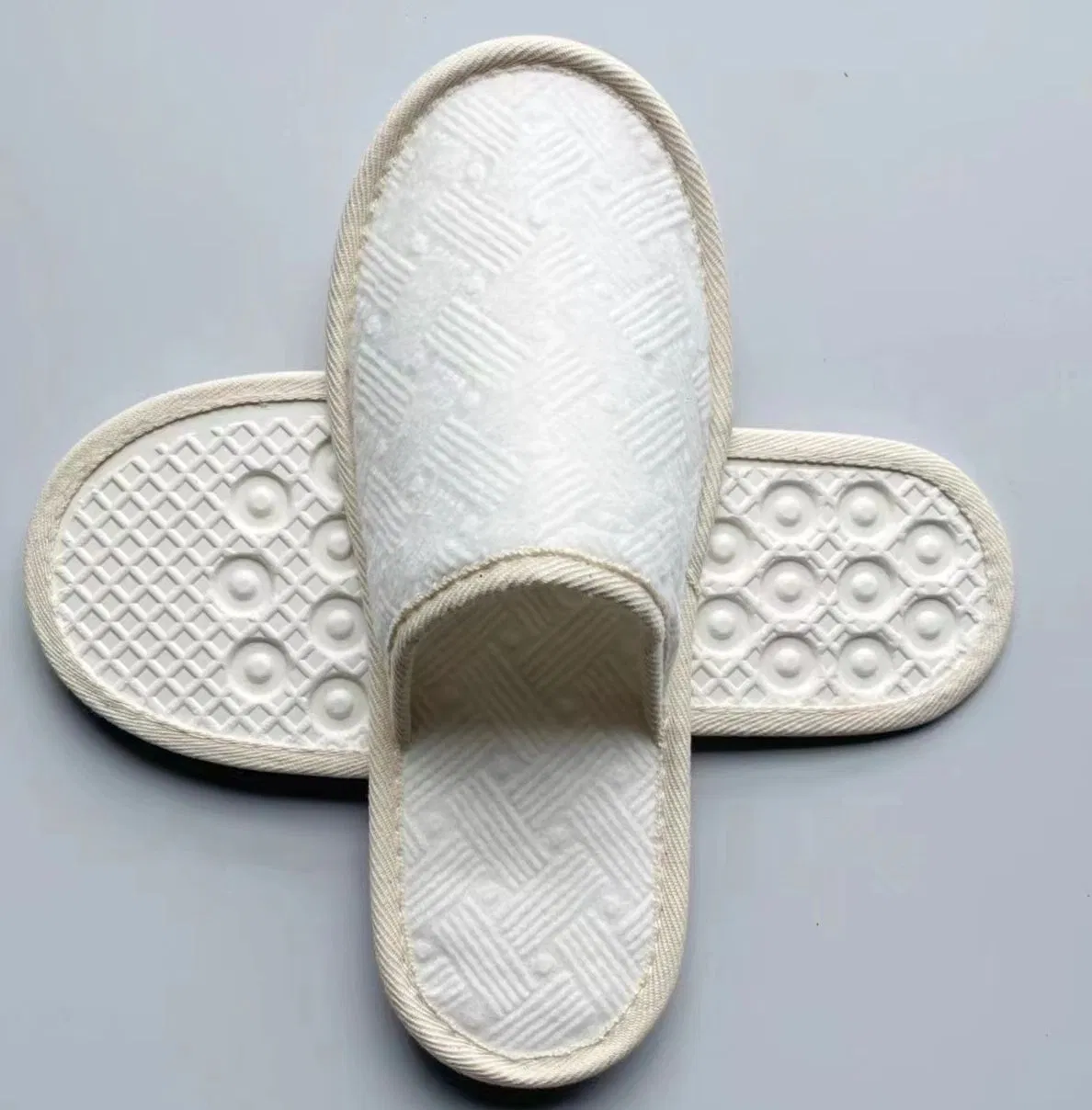 Natural Premium Luxury Hotel Cotton Canvas Cork Sole Biodegradable Compostable Hotel Amenities Slippers Custom Eco-Friendly Reusable Cotton Canvas Slippers