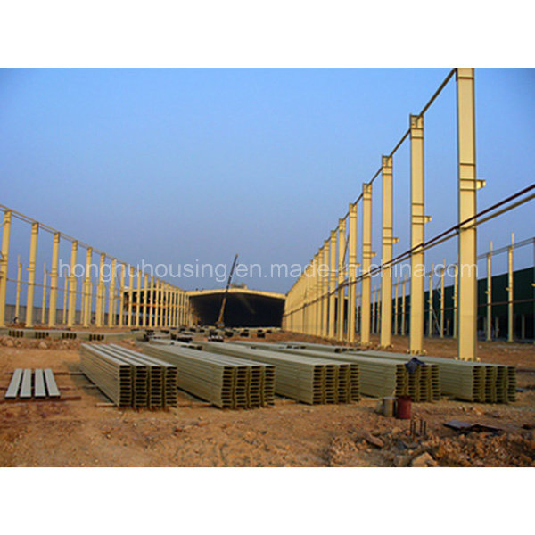 China Green Low Cost Economic Prefabricated Steel Structure Prefab Warehouse / Hangar/Shed