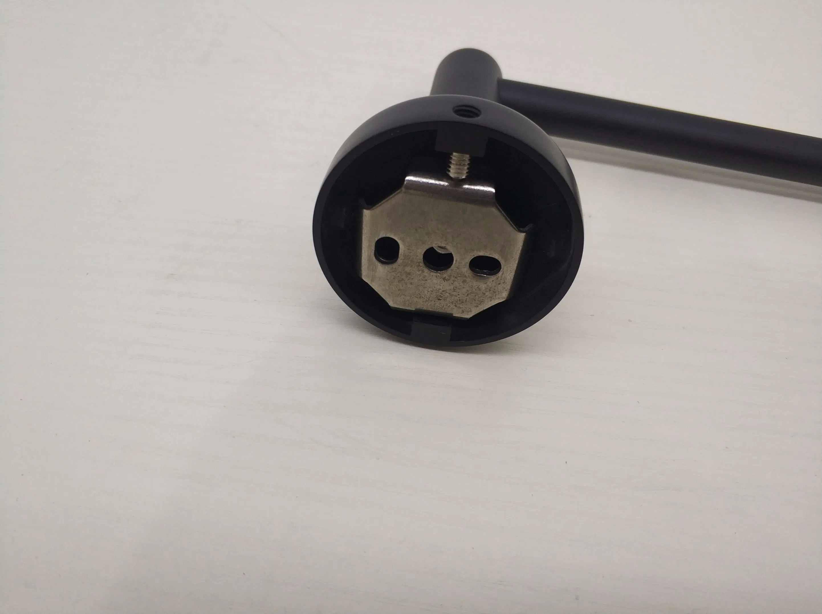 Держатель для туалетной бумаги из латуни, матовый черный