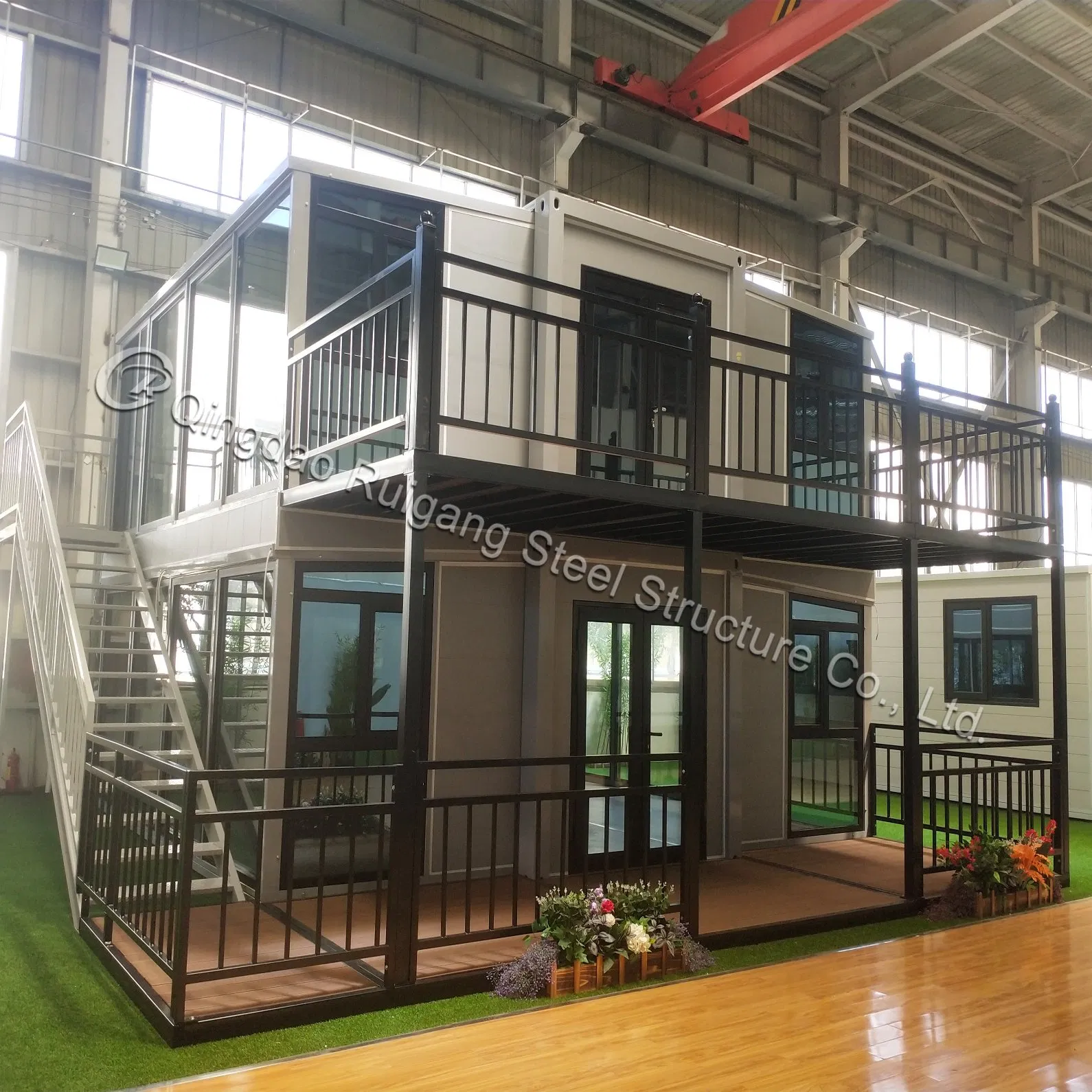 China 20/40FT Prefabricated Modular Steel Structure Portable Tiny Home Caravan Construction Camp Prefab Mobile Expandable Container