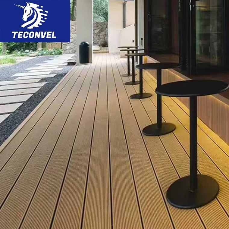 Напольная плитка WPC для террасы и балкона