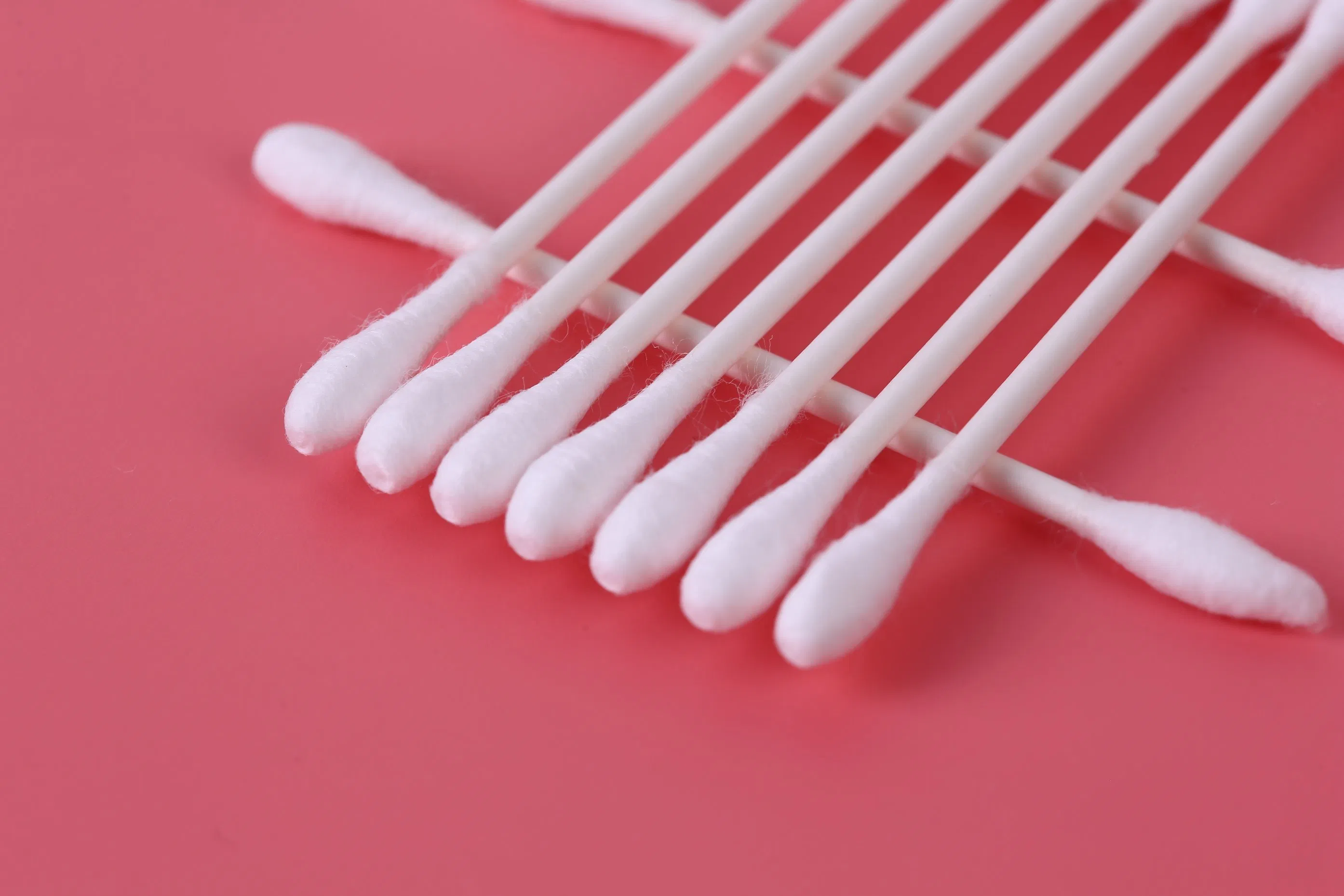 Cotton Buds or Cotton Swab in Plastic Tube