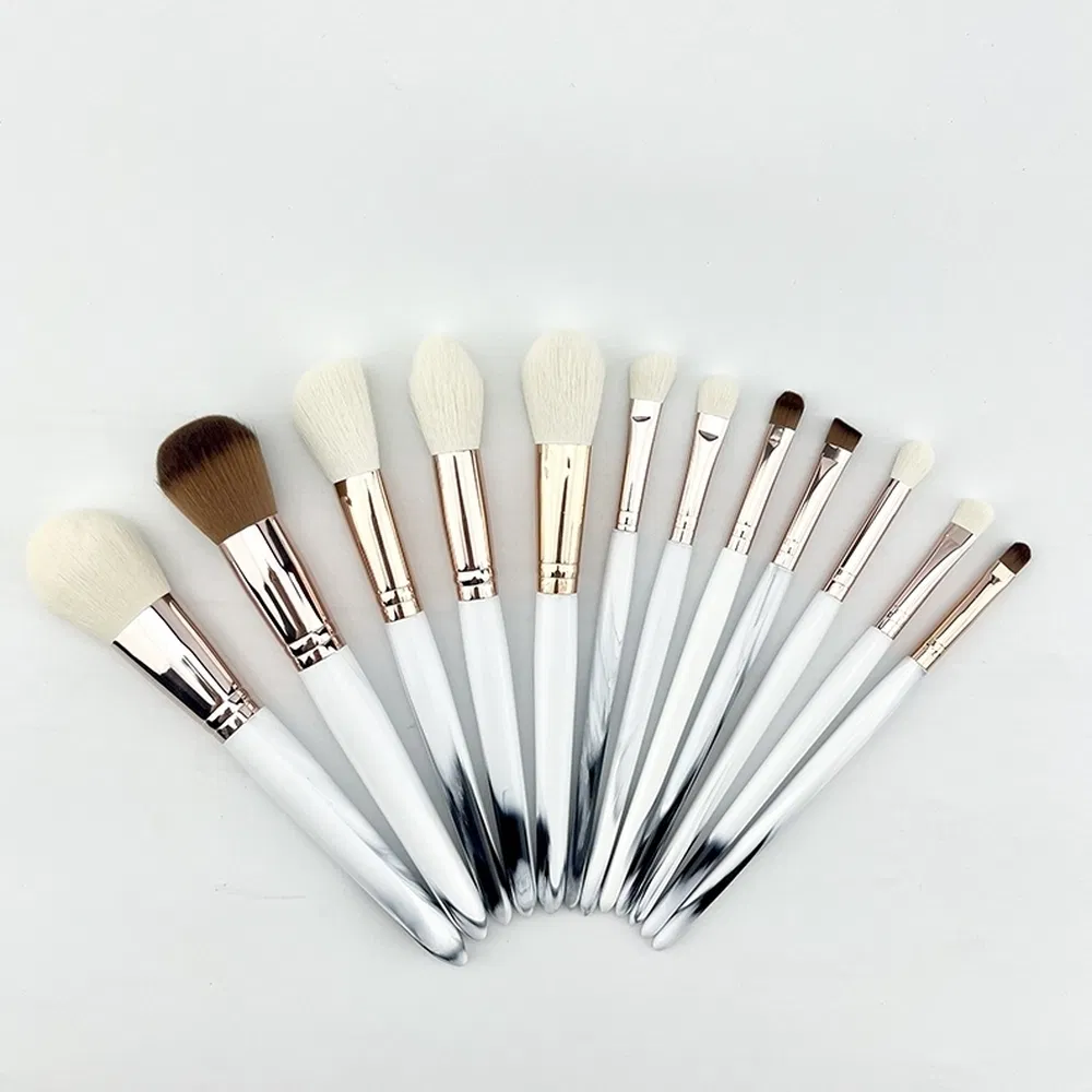 Red Cosmetic Brush Set Factory Professional Brush Shape Makeup Brush