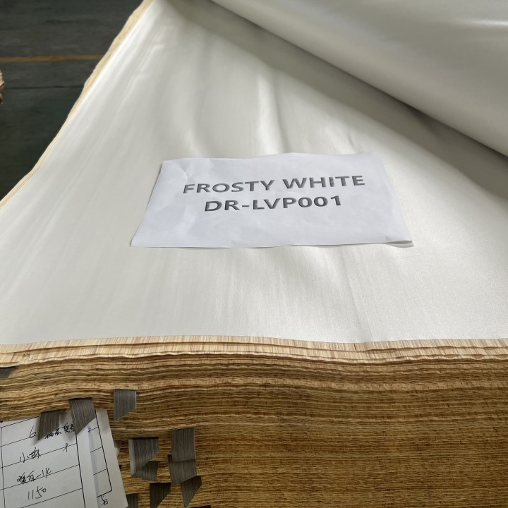 Dr-Lvp001 Frosty White Plywood Melamine Fancy Recon Wood Face Veneer Laminated Recon Veneer