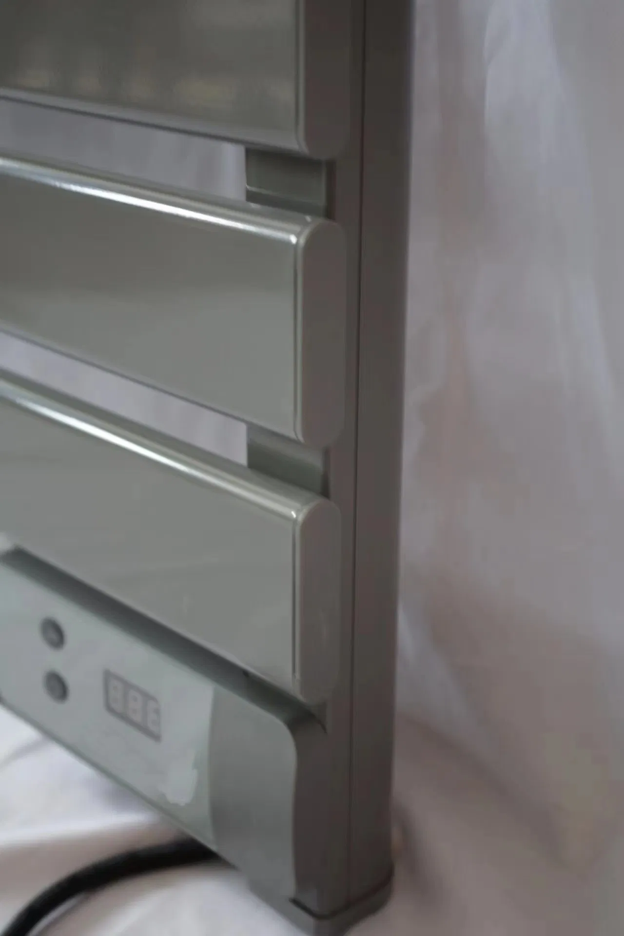 Hotel Gym Bathhouse Energy-Efficient Towel Warmer Towel Heater Towel Dryer