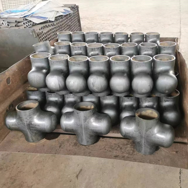 ANSI B16.5 Butt-Weld Pipe Fitting Carbon Steel Seamless Equal Tee for Gas