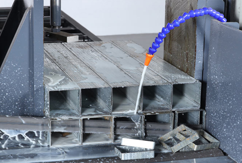 Станок ленточнопильный универсальный дерево/металл/трубы GB4040