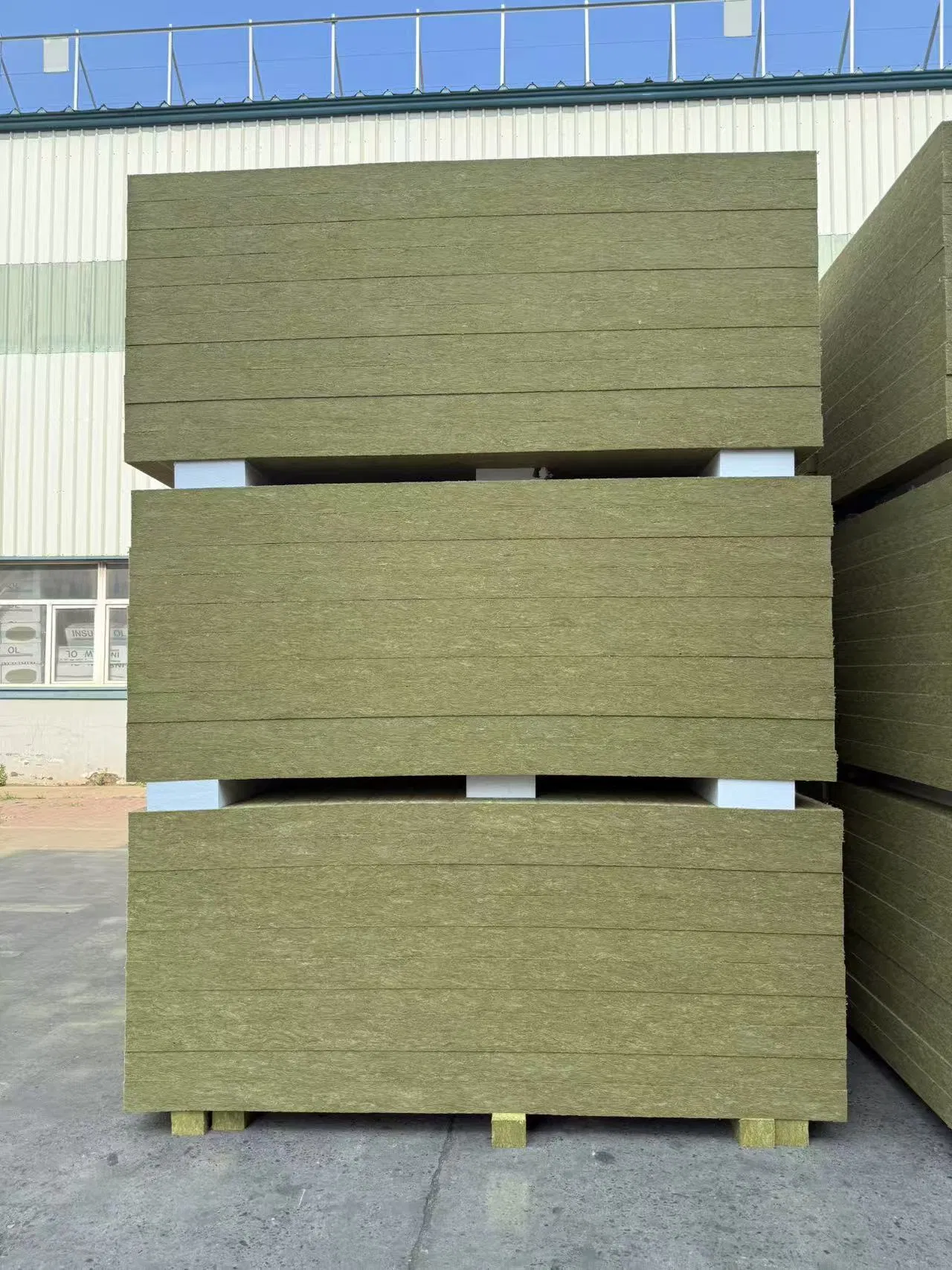Insulation Rock Wool for The Exterior Walls of High-End Buildings