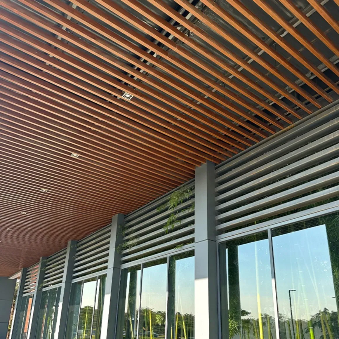 3D WPC Ceiling Interior Home Decor Louver PVC Board Decoration Panel