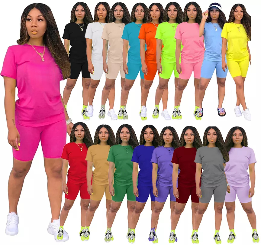 Комплект женский весна-лето топ и шорты байкерские с логотипом