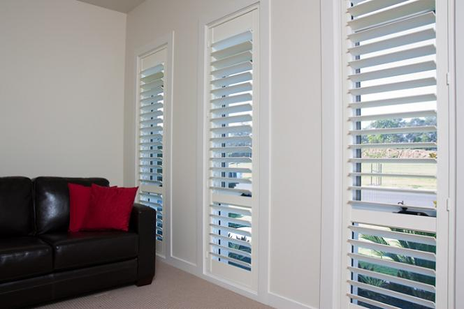 Australian Standard White PVC Window Plantation Shutters From China