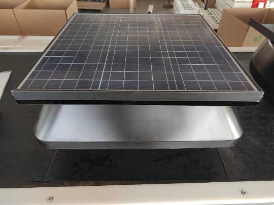 Солнечный чердачный вентилятор с панелью 30Вт