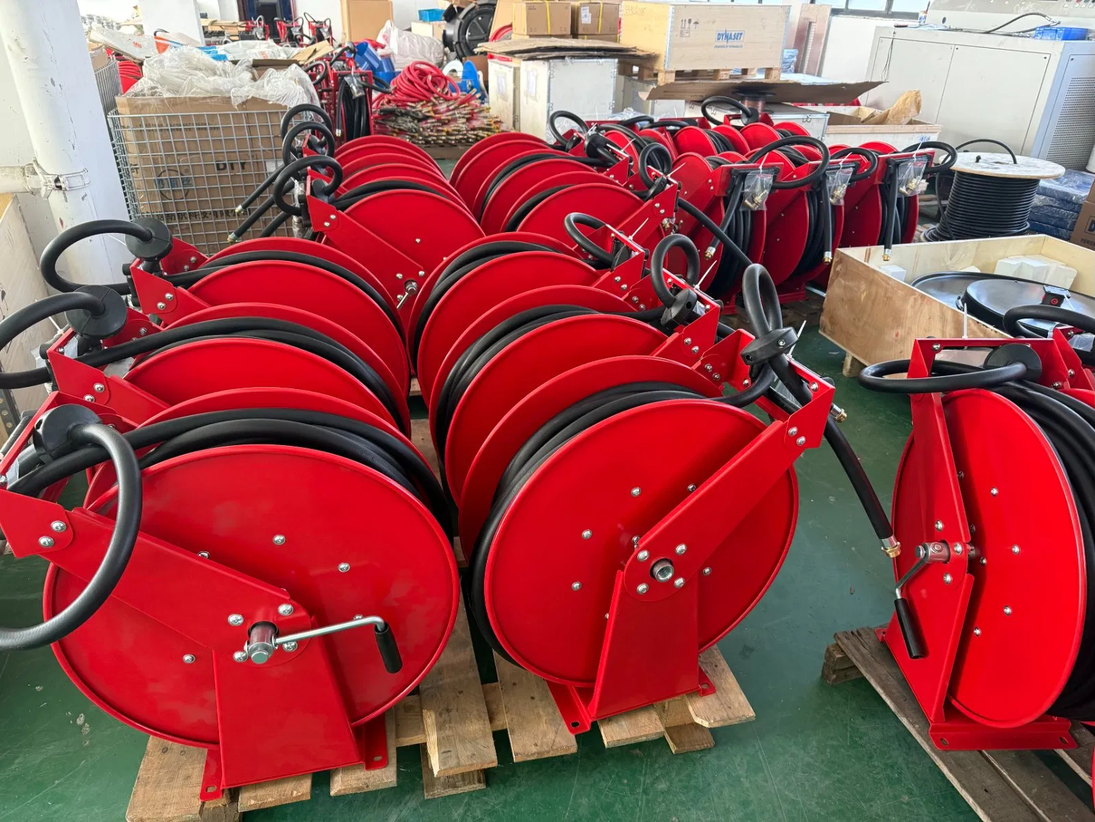 Hand Crank PU Mesh Material Auto Water Hose Reel