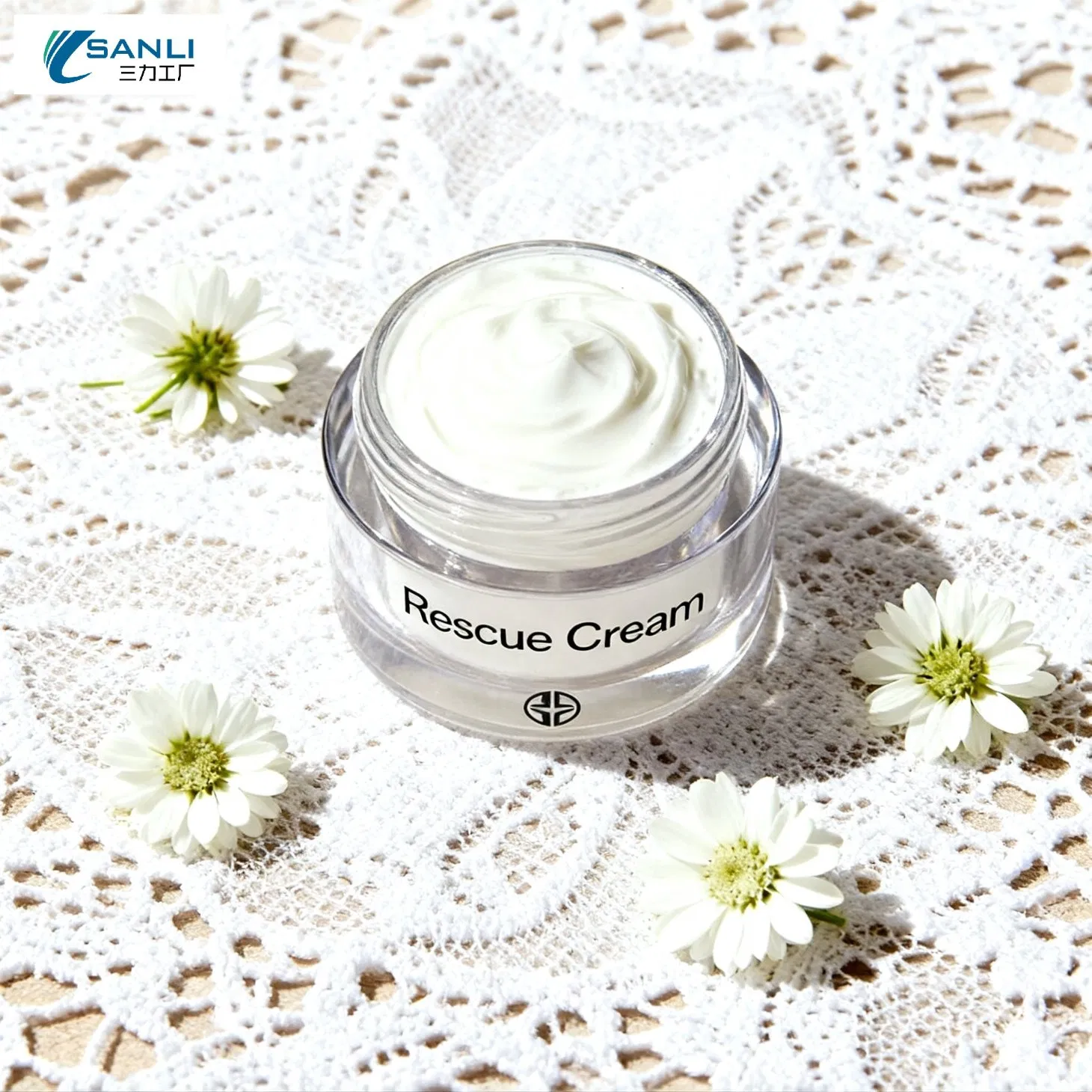 Intensive Whitening and Protective Face Cream with Decarboxy Carnosine HCl and Tetrahydro Methyl Pyrimidine Carboxylic Acid for Anti-Yellowing and Pollution Shi