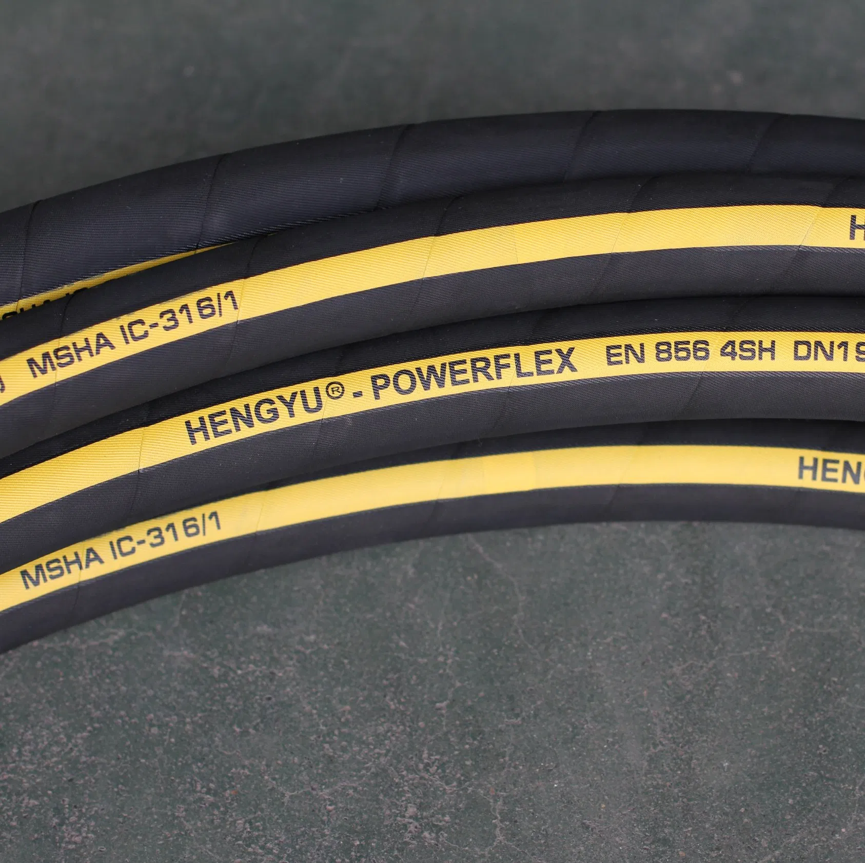 Гидравлический шланг высокого давления SAE100 R15 Dunlop