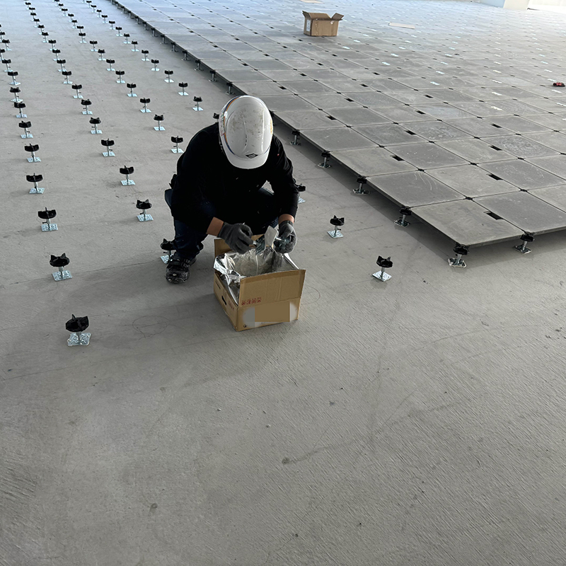 Simple Installation Low Cost No Noise Metal Adjustable Deck Support Pedestal