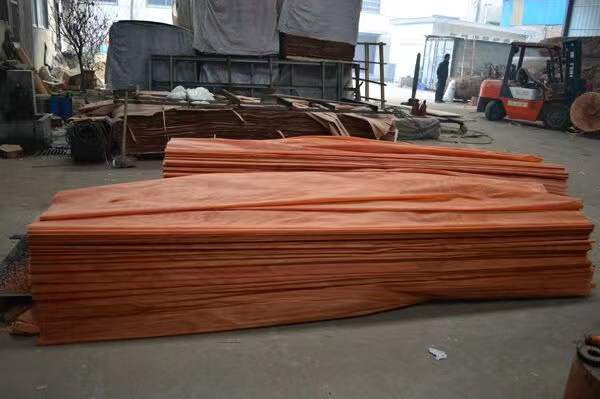2.8X1.9 Large Size Rotary Cut Okoume Face Veneer