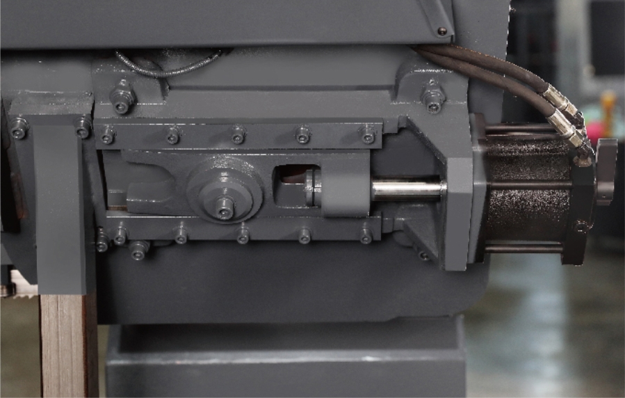 Станок ленточнопильный горизонтальный автоматический H-43N