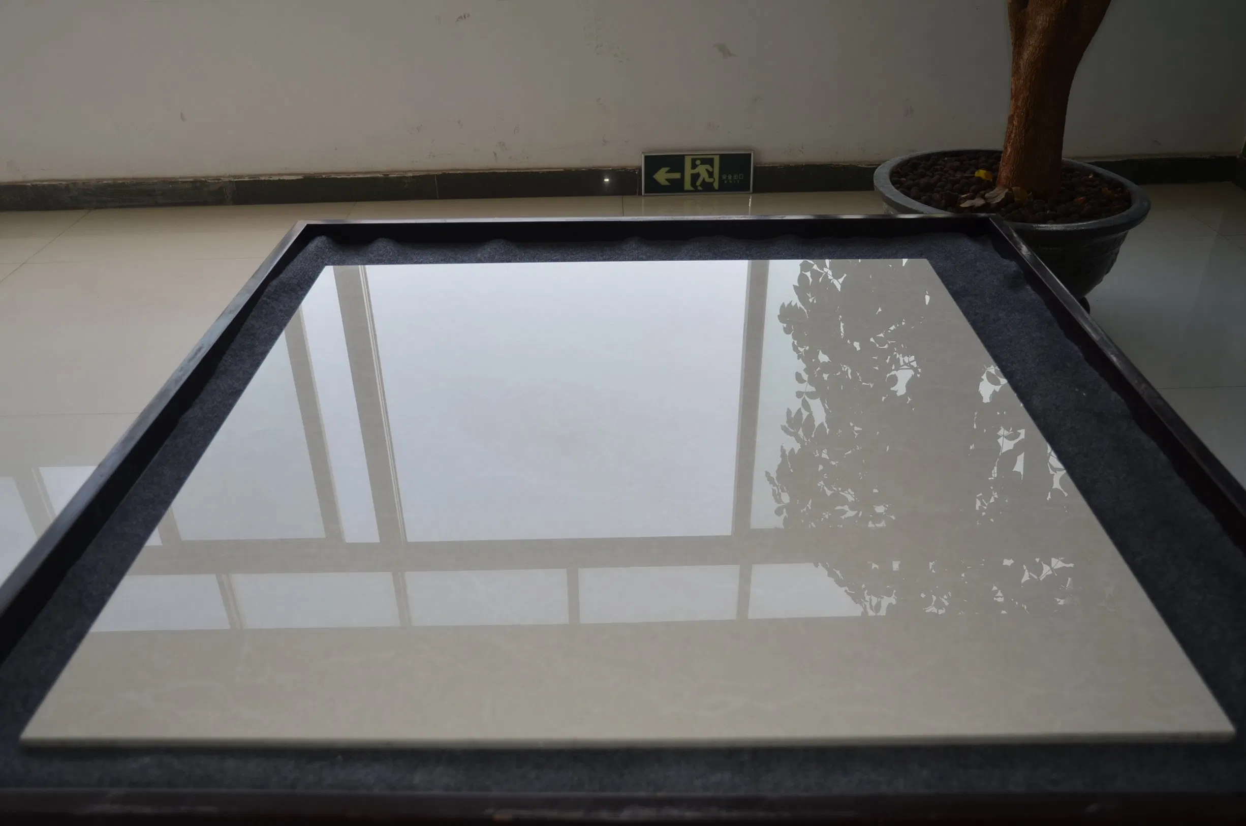 Керамогранитная плитка 600x600 мм, полированная, мрамор