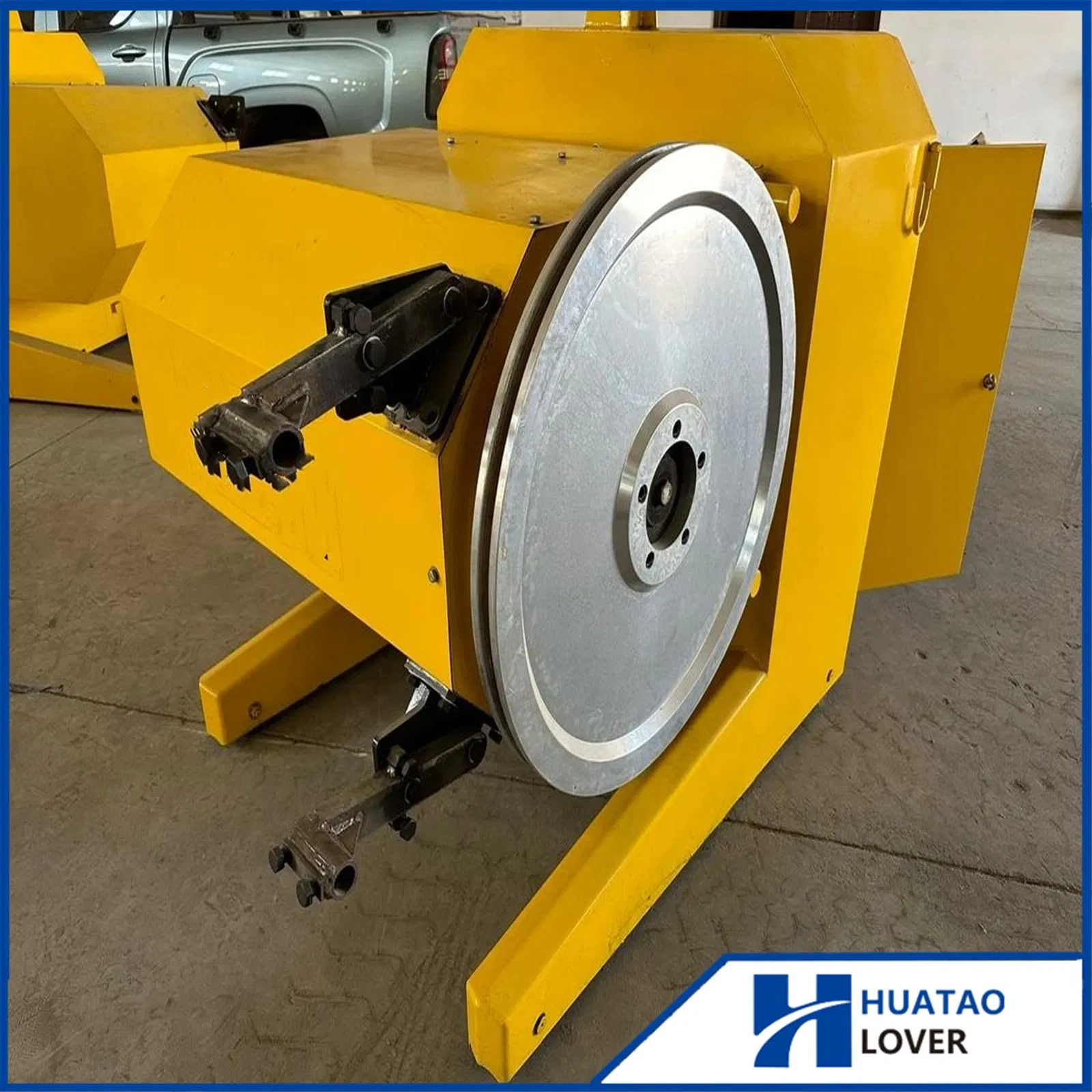 Алмазно-канатная пила для резки бетонных стен