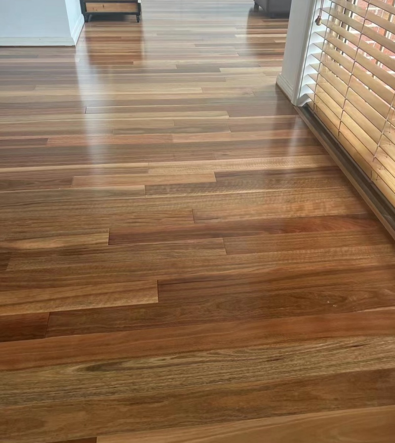 Australian Spotted Gum Engineered Wood Flooring/Timber Flooring/Hardwood Flooring for Floor Decor