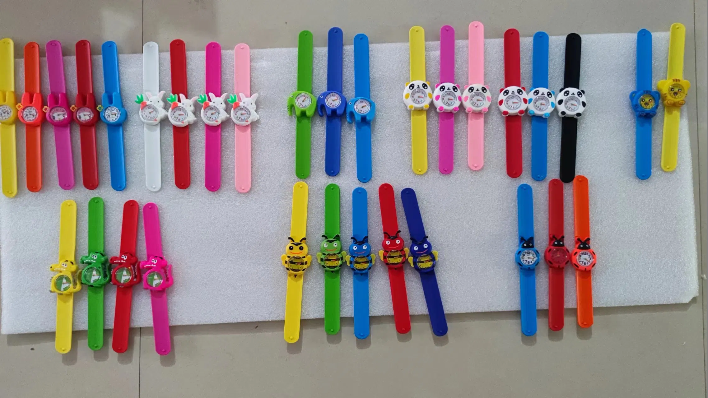 New Arrival Various Style Animals Cartoon Child Kids Silicone Slap Watch