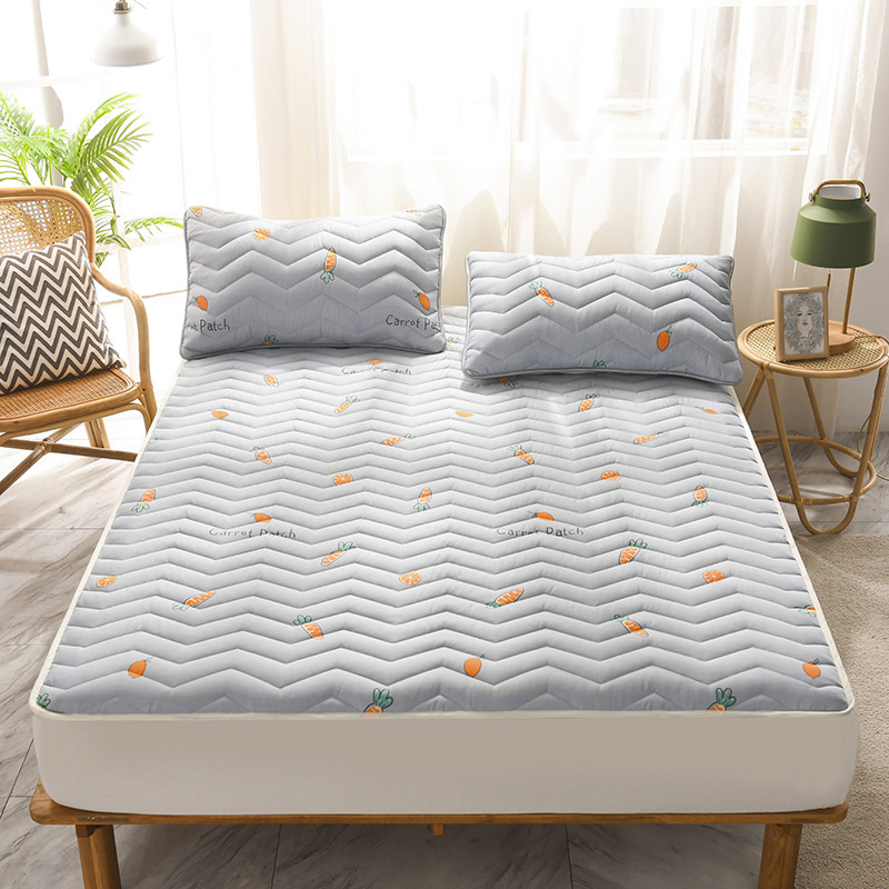 Anti Dust 90g Sanding Pad Comfortable Fitted Mattress Protector
