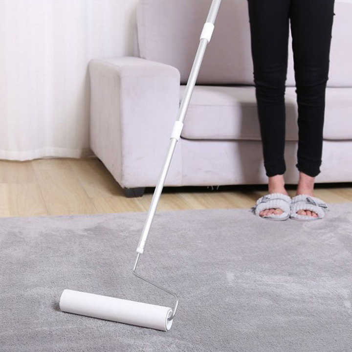 Long Reach Sticky Mop for Effortless Carpet Cleaning