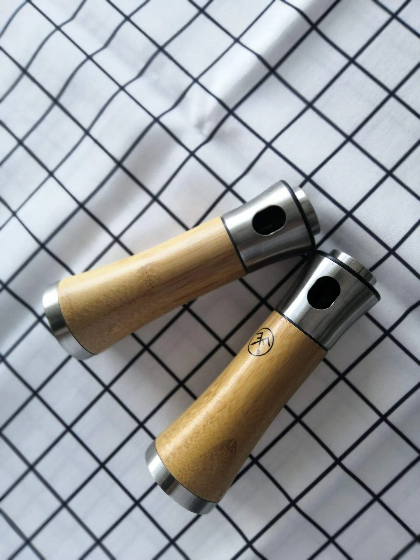 Special Bamboo Bottle Olive Oil Sprayer Kitchen Gadgets Oil Spray for Cooking