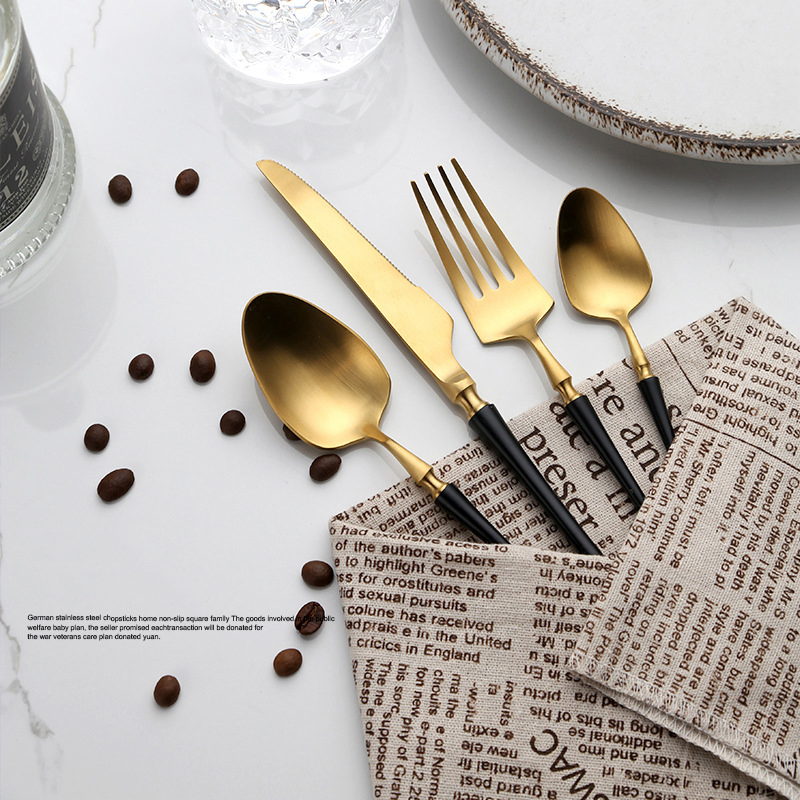 Stainless Steel Cutlery Set Creative Handle Design Spray Paint Black Gold Cutlery