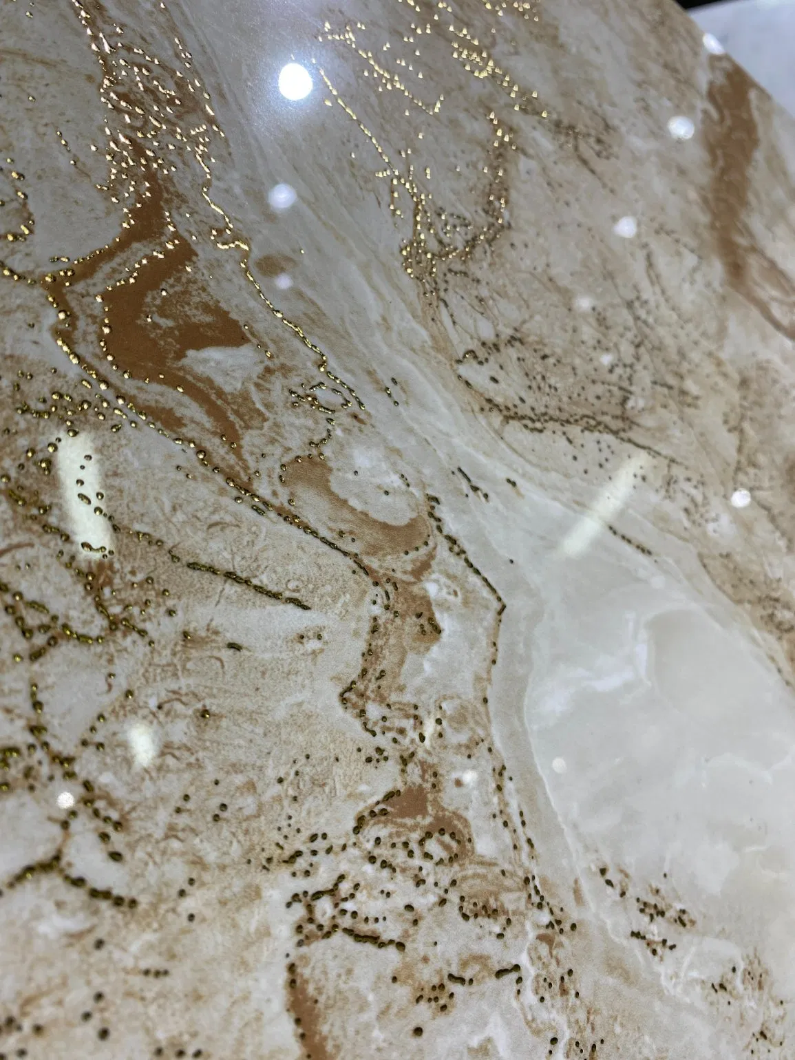 China Manufacturer Full Polished Glazed Floor Wall Tiles High Glossy Surface with Golden Sand Golden Line Silver Sand Silver Line