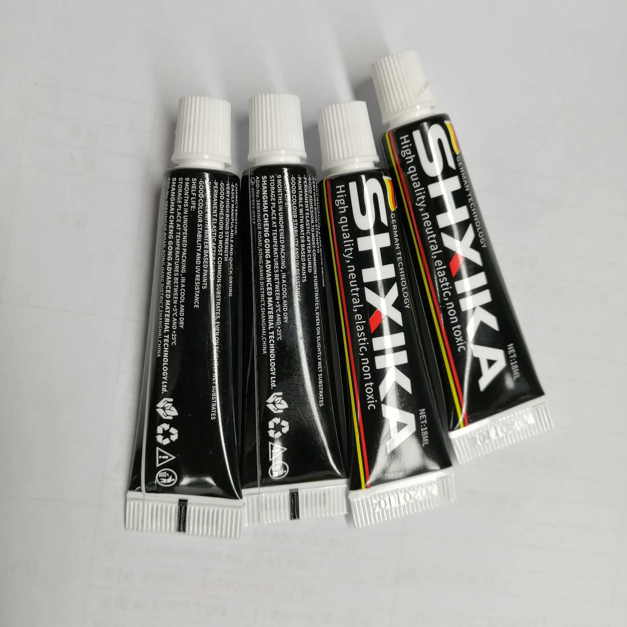 Made in China 18ml Super Strong Nail Free Glue