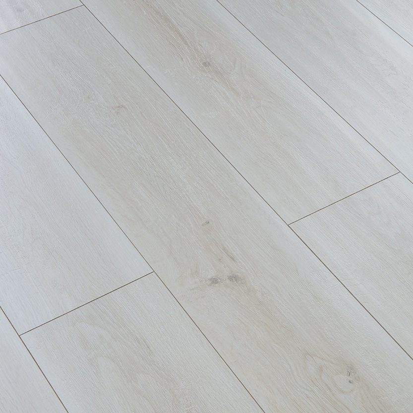 Ламинат ПВХ 12.3 мм с ручной брашировкой, U-фаска