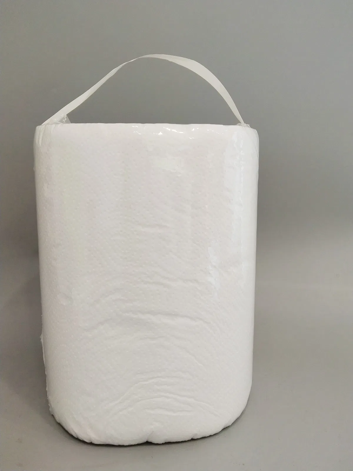 Hot Sale Soft Oil Absorbent Custom Logo Waterproof Paper Towels Roll Kitchen