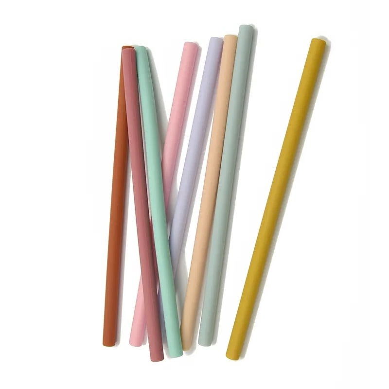Customized Colorful Folding Reusable Soft Silicone Drinking Straws for Smoothie