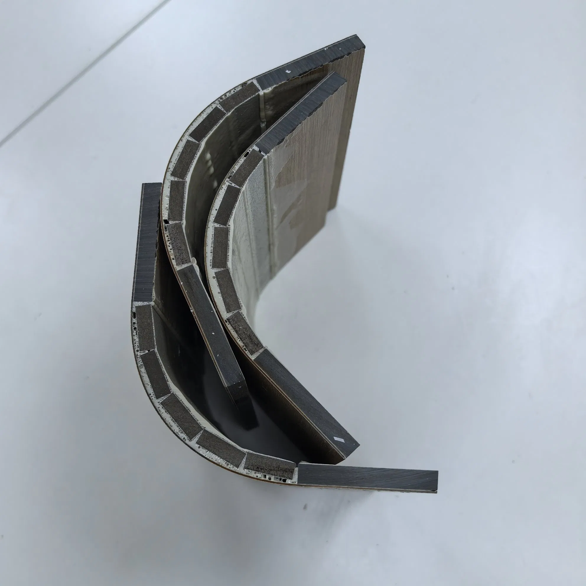 Lightweight Noncombustible Wall Panels for Easy Installation and Transport