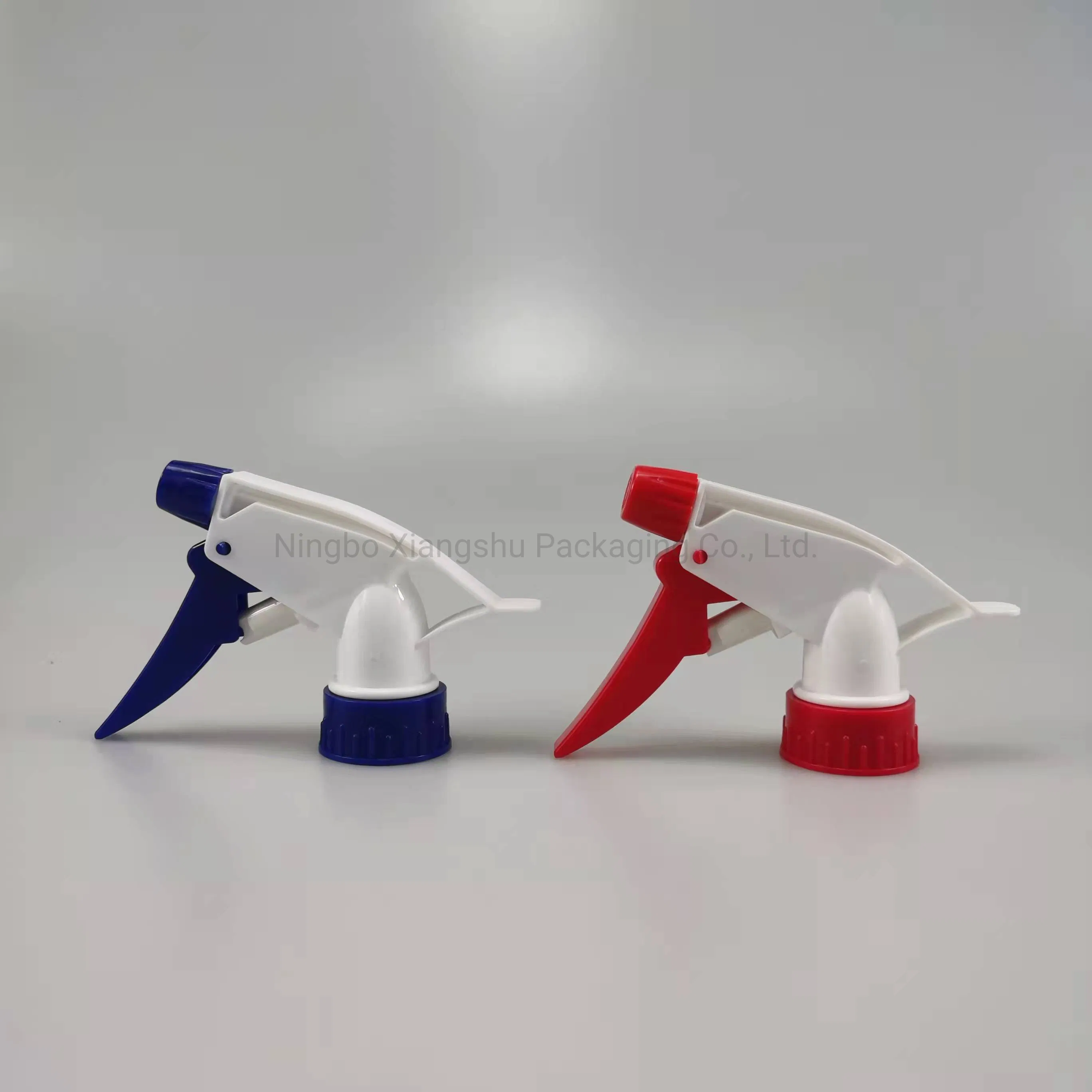 600ml Housekeeping Cleaners and Disinfectants Diamond Pattern Plants Flowers Water Reusable Plastic Spray Bottles for Garden