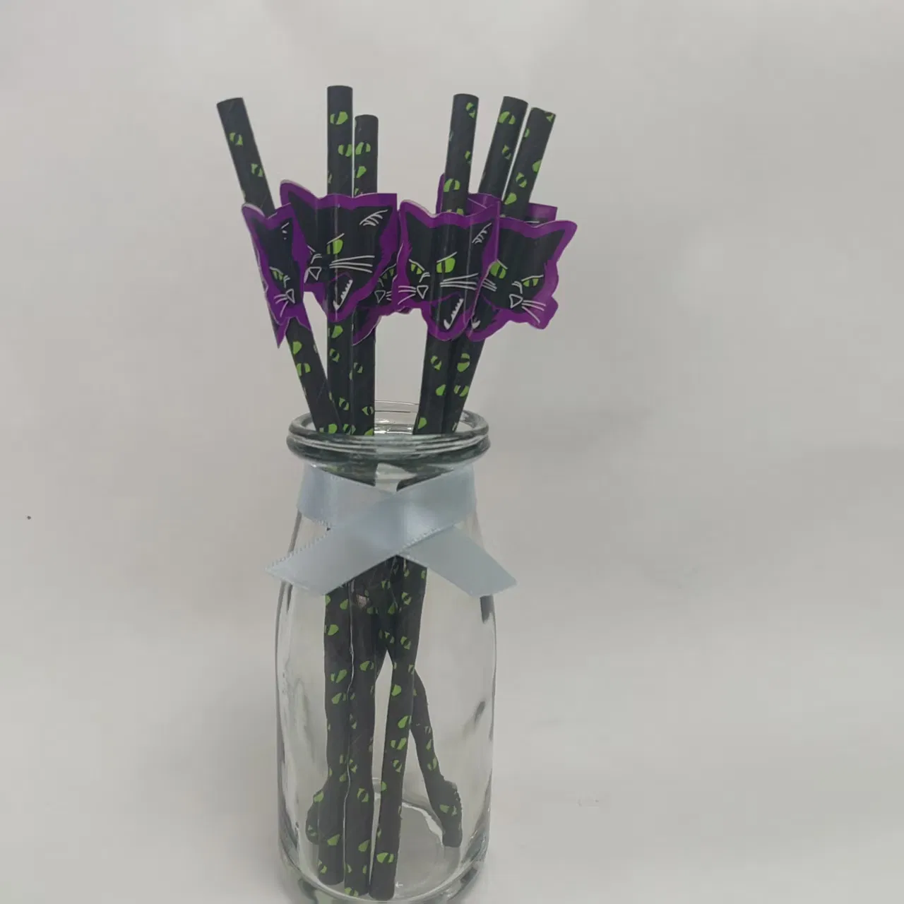 Stylish Black Cat Paper Straws for Halloween Party Decorations