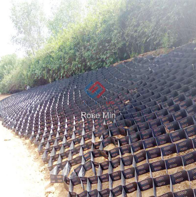 Grass Seed Mat 50mm--200mm Cell Depth Honeycomb Structure Geocell