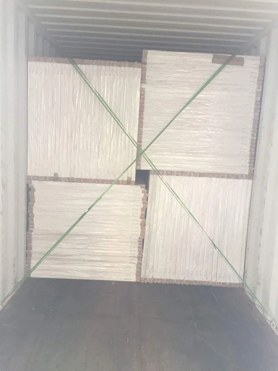 4-30mm Thickness and 1220*2440mm Size Lamination on PVC Foam Board Decoration