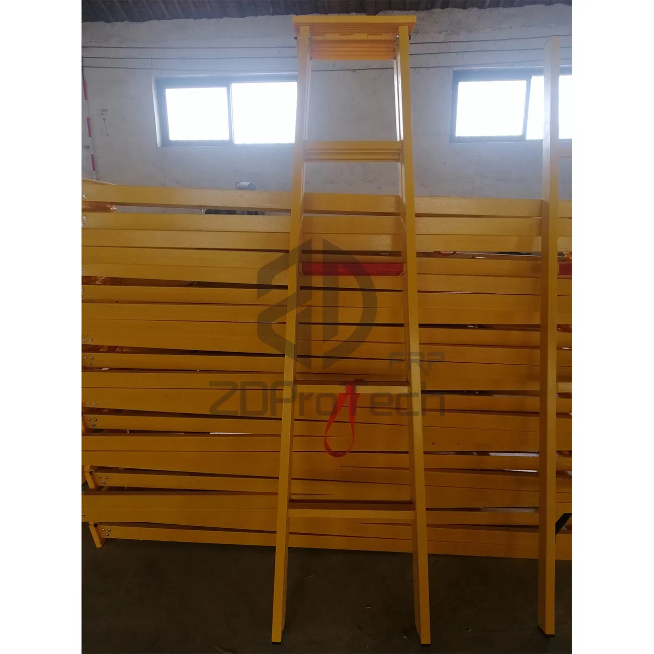 Best Seller for The U. S Markets Heavy Duty 3.5m Fiberglass Ladder.