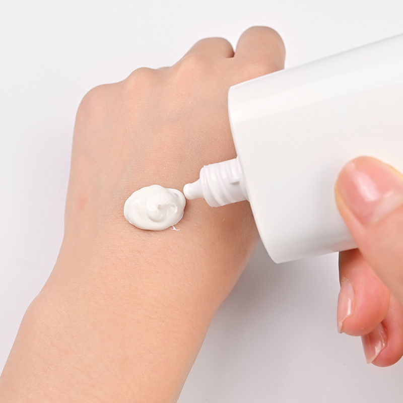 SPF 50 Whitening Sun Cream Sunblock Skin Protective Cream Facial Body Sunscreen