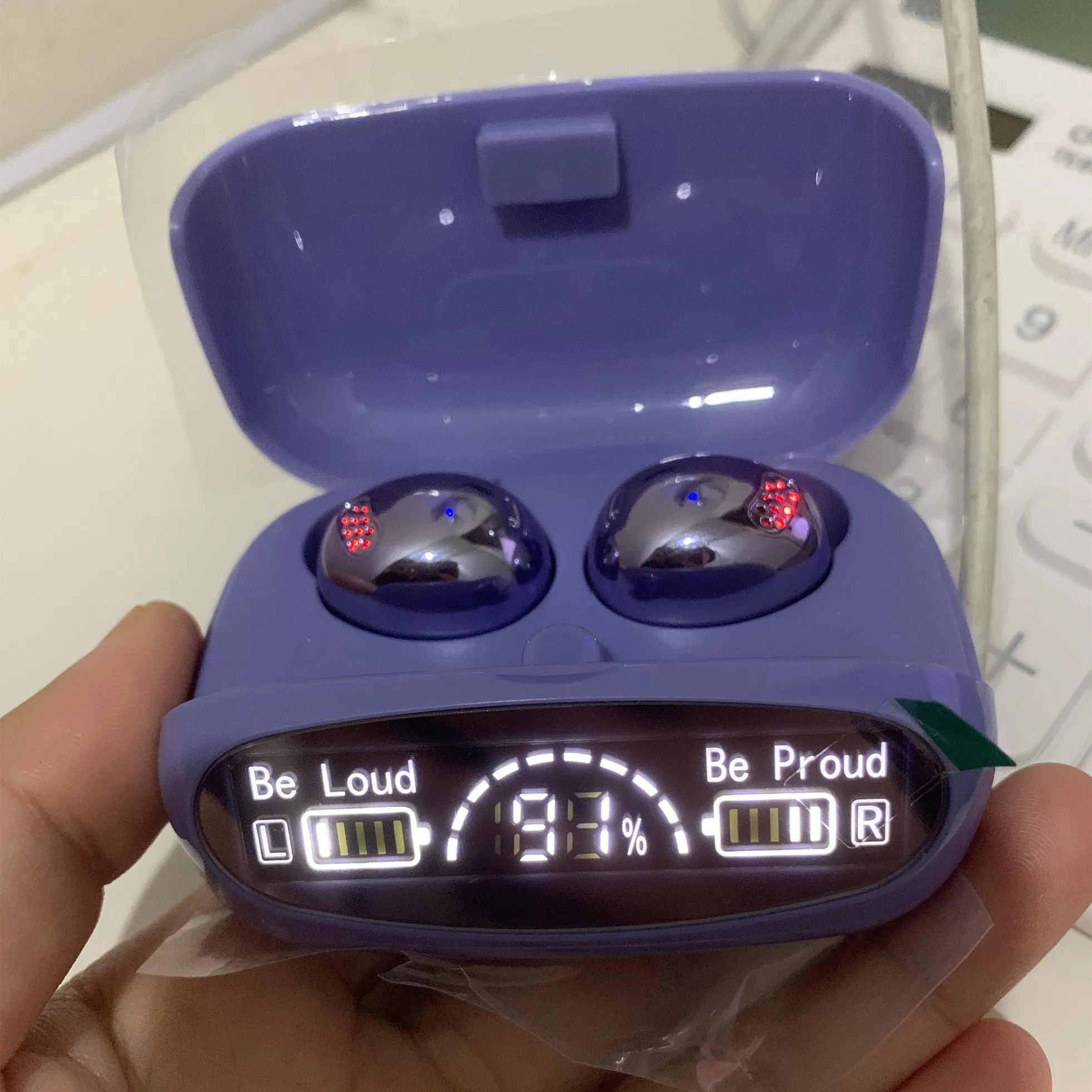 Наушники Bluetooth M32 с дисплеем и док-станцией